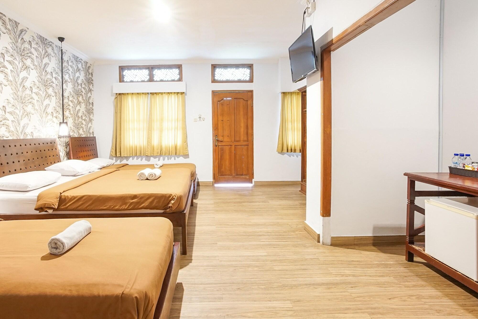 Gemini Star Hotel Kuta Lombok Buitenkant foto